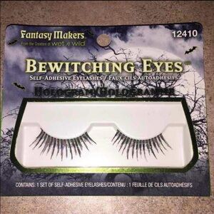 WET N WILD SELF ADHESIVE GLITTER LASHES *NEW*